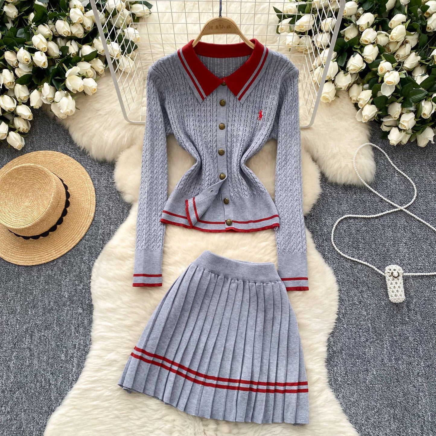 College Set - My Clothina