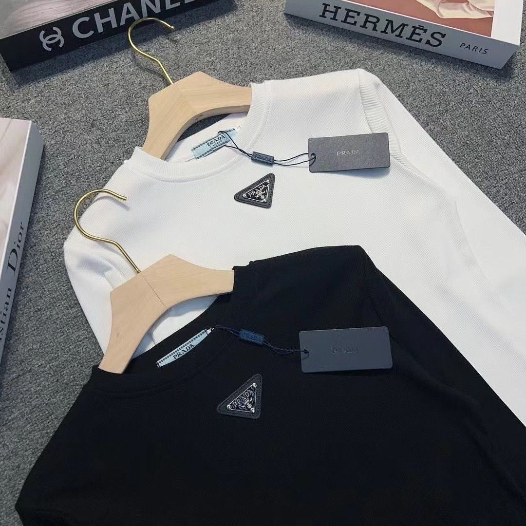 T-Shirt - My Clothina